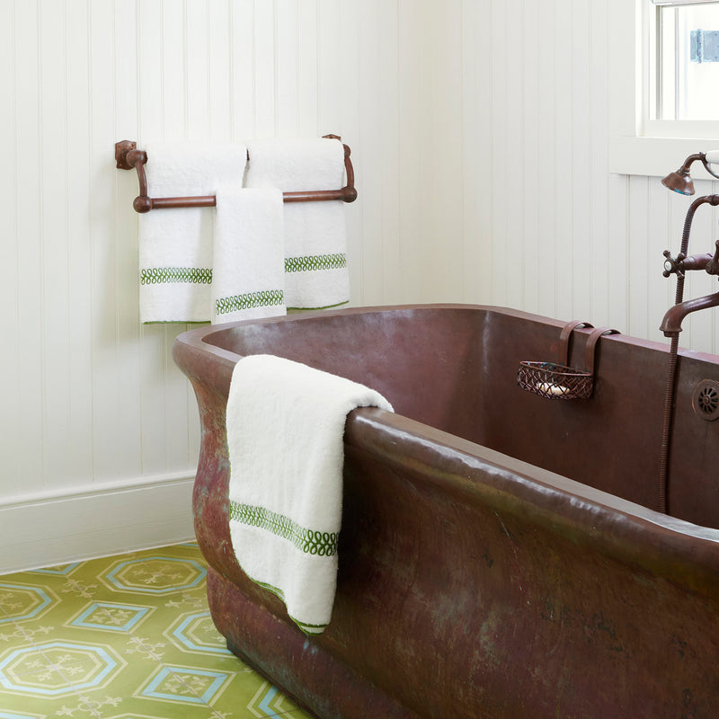 Astor Braid Tub Mat in Dune - View 1