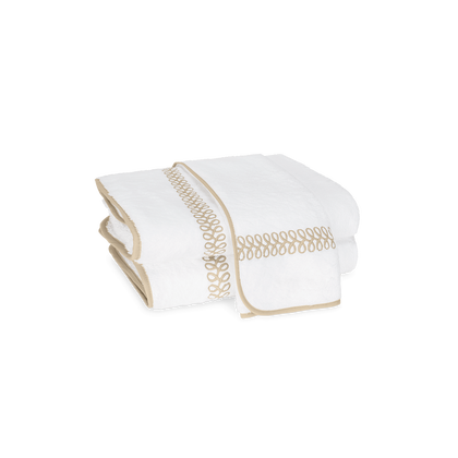 Tan Astor Braid towels.