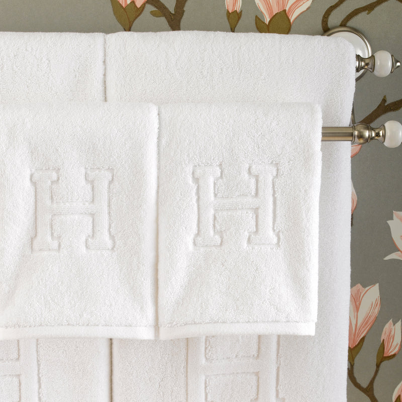Auberge Tub Mat in A - View 4