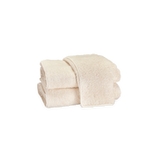Ivory Cairo towels.