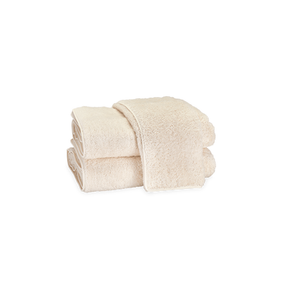 Ivory Cairo towels.