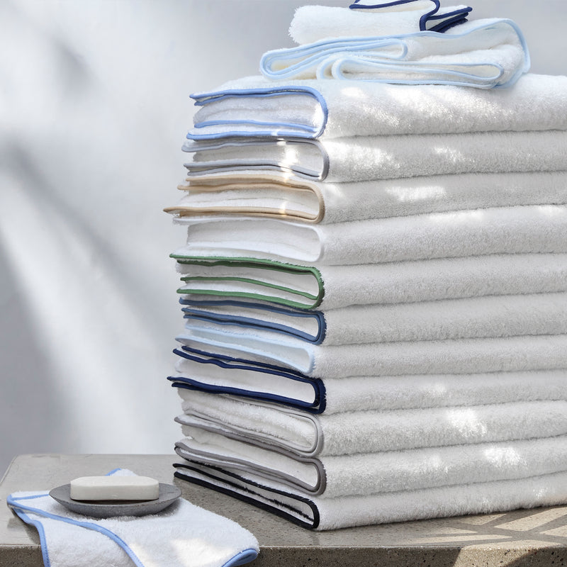 Cairo Towels in White &amp; Silver - View 3
