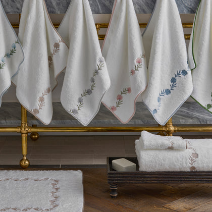 Daphne Towels