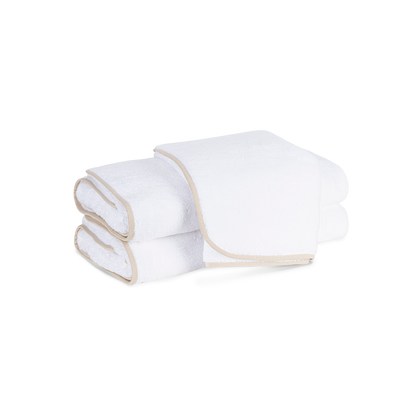 Tan Giza towels.