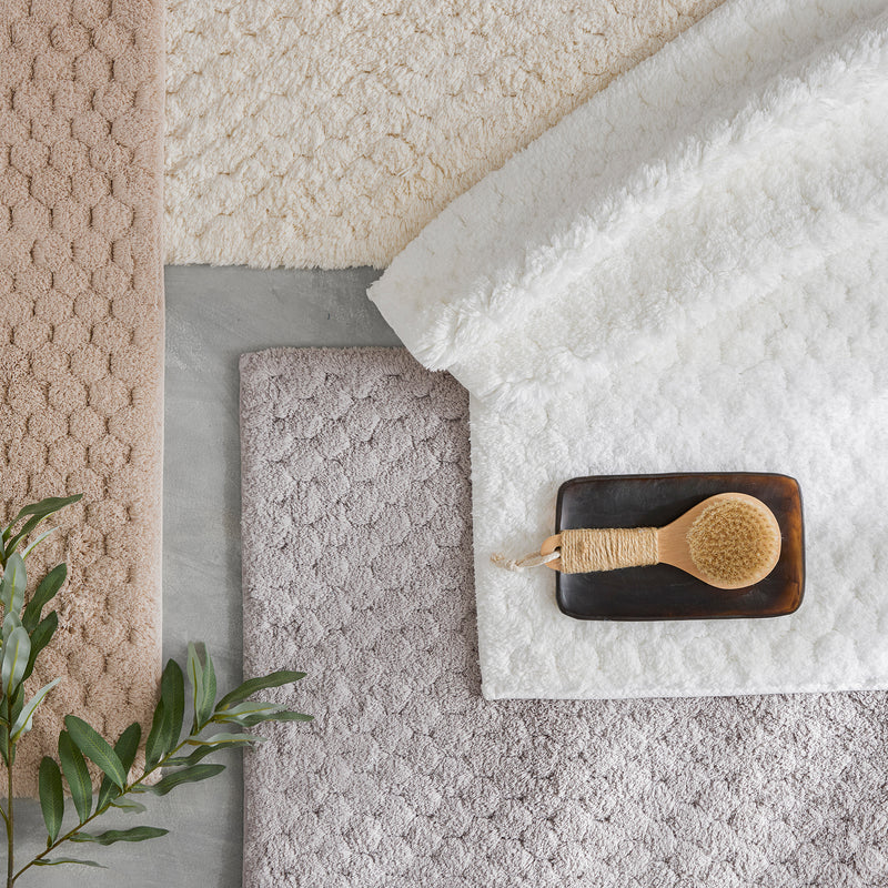 Lotus Rug in Ivory - View 1