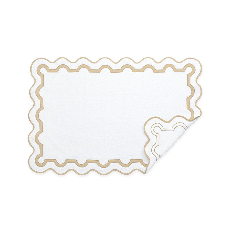 Mirasol Tub Mat in Champagne - View 1