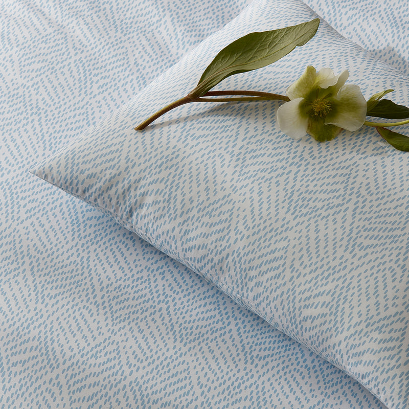 Duma Diamond Duvet Cover in Grass - View 3
