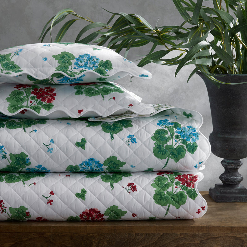 Geranium Quilt in Scarlet - View 1
