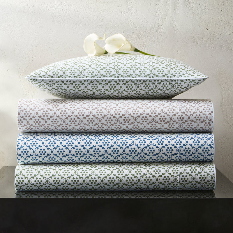 Laksha Quilt in Moss - View 1