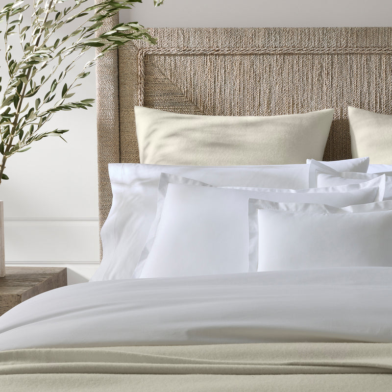 Luca Fitted Sheet in White - View 2