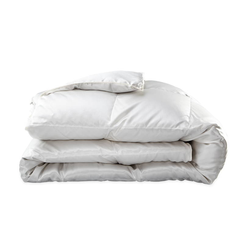 Edelweiss Silk Comforter in All Season - View 1