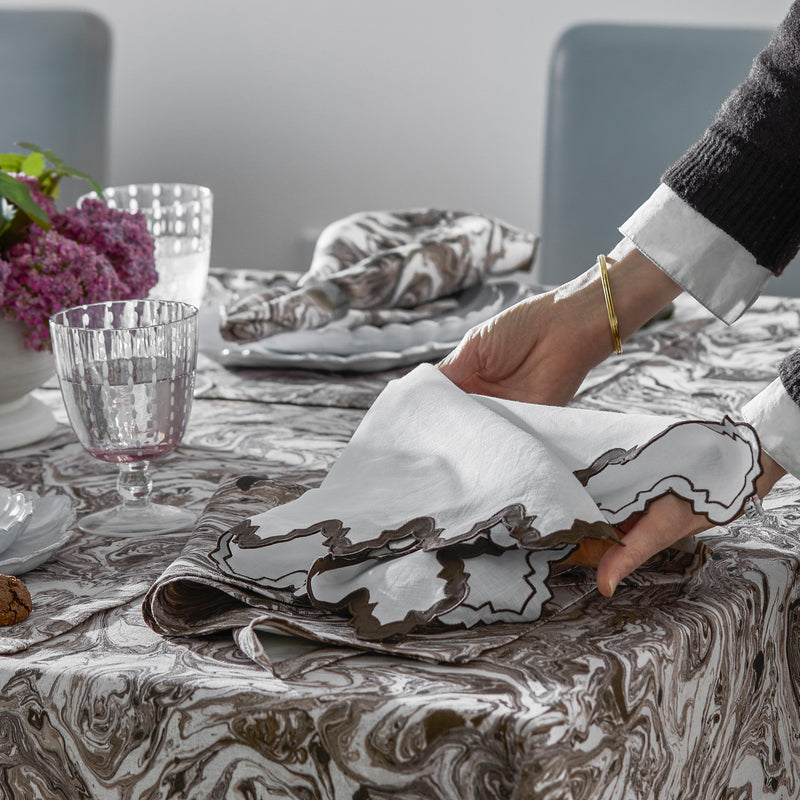 Aziza Napkin - set of 4 in Silver - View 4